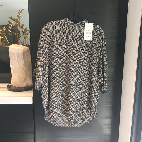 Zara (L) Mock Neck, Drop Shoulder Short Sleeve Shirt - Picture 1 of 9